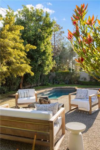 2038 Aliso Avenue, Costa Mesa, CA 92627