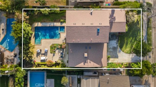 2038 Aliso Avenue, Costa Mesa, CA 92627