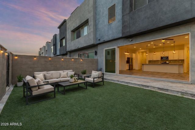 1953 W KINFIELD Trail, Phoenix, AZ 85085