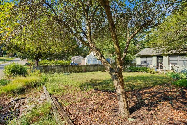 2314 Frederick Avenue, Kalamazoo City, MI 49008