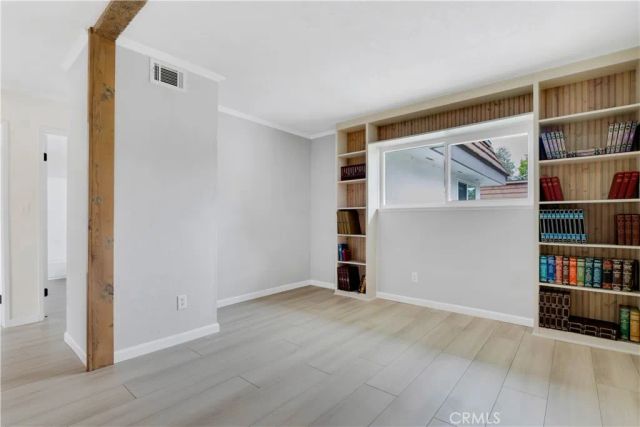 22210 James Alan Circle 1, Chatsworth, CA 91311