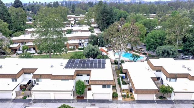 22210 James Alan Circle 1, Chatsworth, CA 91311