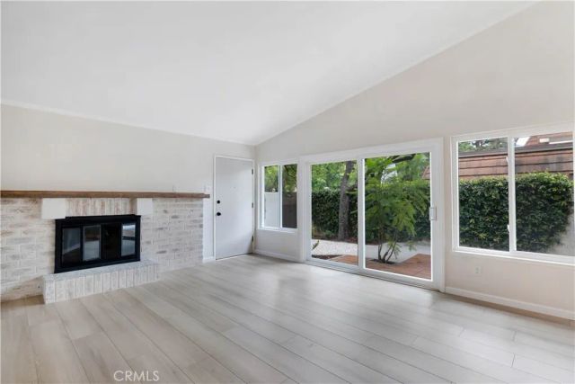 22210 James Alan Circle 1, Chatsworth, CA 91311
