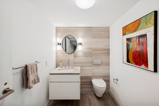 737 Park Ave Apt 5C, New York City, NY 10021