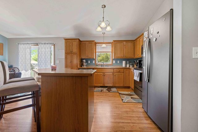 332 W Hazel Avenue, Pillager, MN 56473