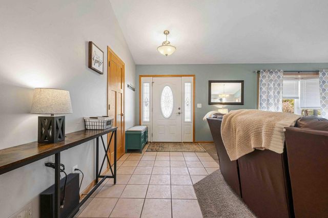 332 W Hazel Avenue, Pillager, MN 56473