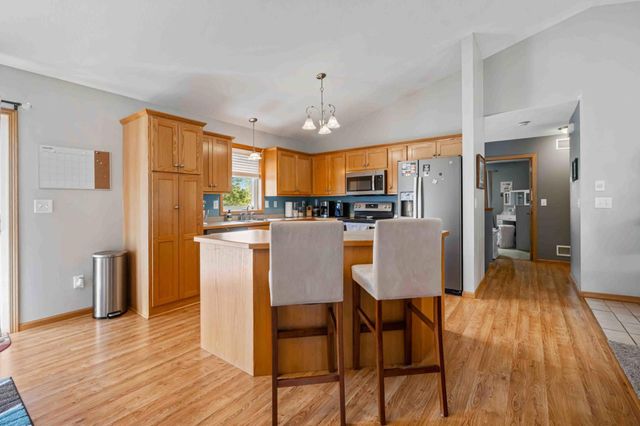 332 W Hazel Avenue, Pillager, MN 56473