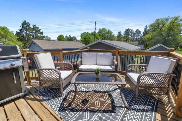 332 W Hazel Avenue, Pillager, MN 56473