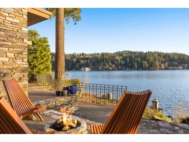 3012 LAKEVIEW Blvd, Lake Oswego, OR 97035