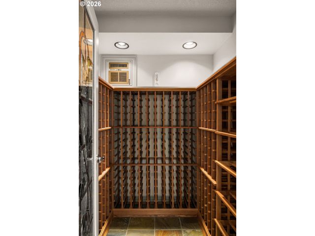 3012 LAKEVIEW Blvd, Lake Oswego, OR 97035