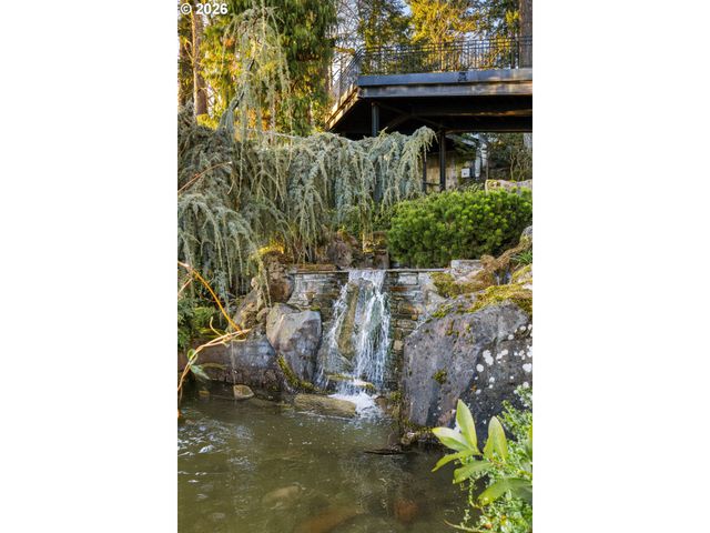 3012 LAKEVIEW Blvd, Lake Oswego, OR 97035