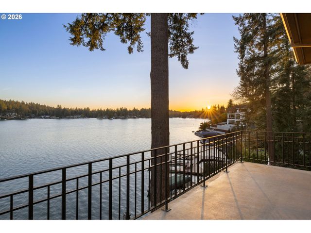 3012 LAKEVIEW Blvd, Lake Oswego, OR 97035