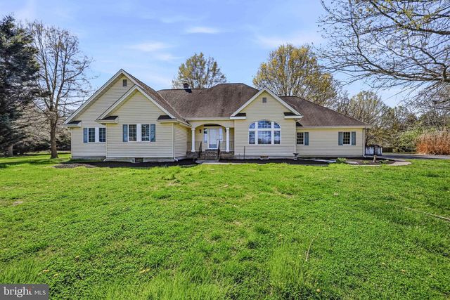 812 TAYLORS BRIDGE RD, Townsend, DE 19734