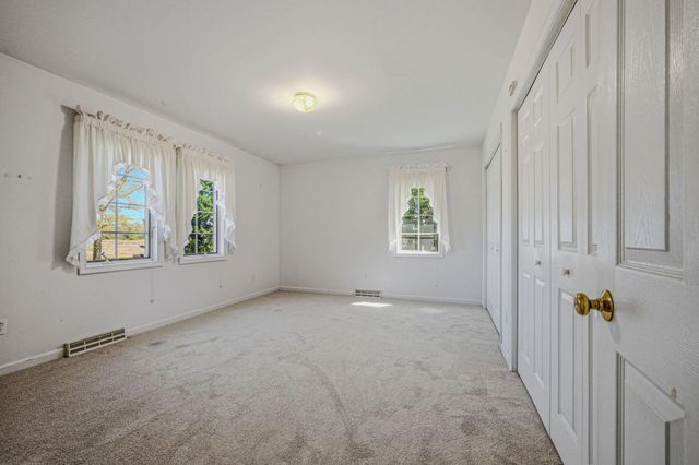 812 TAYLORS BRIDGE RD, Townsend, DE 19734