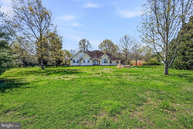 812 TAYLORS BRIDGE RD, Townsend, DE 19734