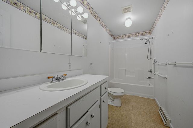 812 TAYLORS BRIDGE RD, Townsend, DE 19734