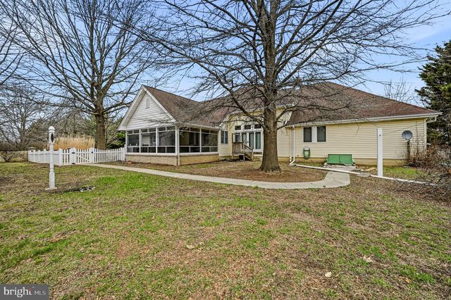 812 TAYLORS BRIDGE RD, Townsend, DE 19734