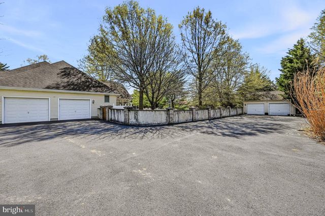 812 TAYLORS BRIDGE RD, Townsend, DE 19734