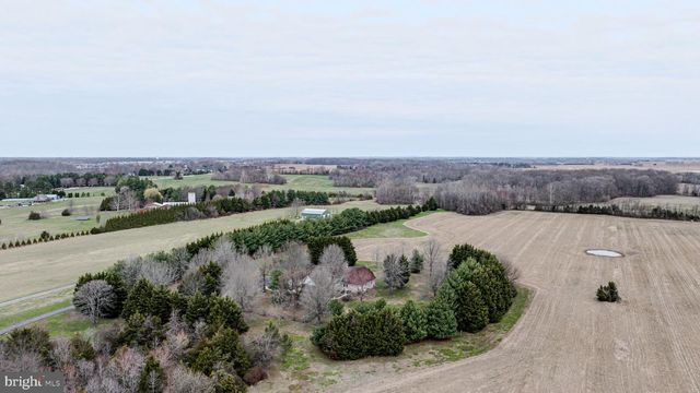 812 TAYLORS BRIDGE RD, Townsend, DE 19734