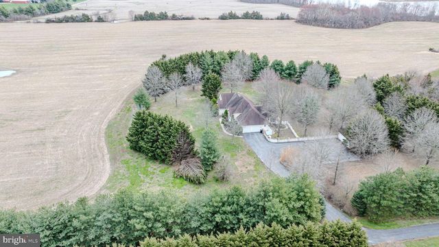 812 TAYLORS BRIDGE RD, Townsend, DE 19734