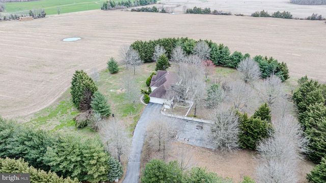 812 TAYLORS BRIDGE RD, Townsend, DE 19734