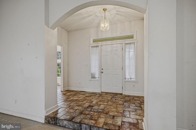 812 TAYLORS BRIDGE RD, Townsend, DE 19734