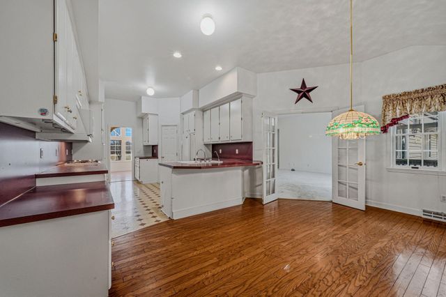 812 TAYLORS BRIDGE RD, Townsend, DE 19734