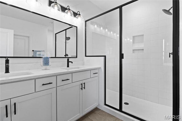 5016 Pacific Crest Trail, Cottleville, MO 63304