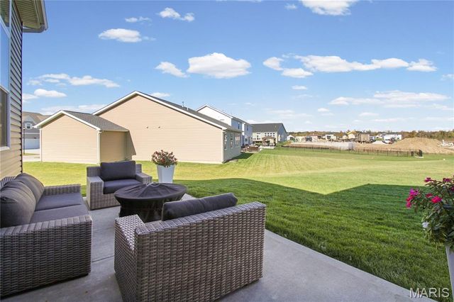 5016 Pacific Crest Trail, Cottleville, MO 63304