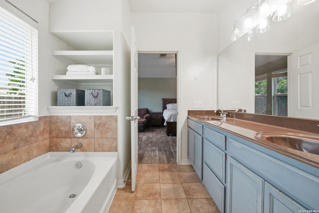 9903 MILL PATH, San Antonio, TX 78254