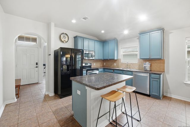 9903 MILL PATH, San Antonio, TX 78254