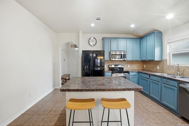 9903 MILL PATH, San Antonio, TX 78254