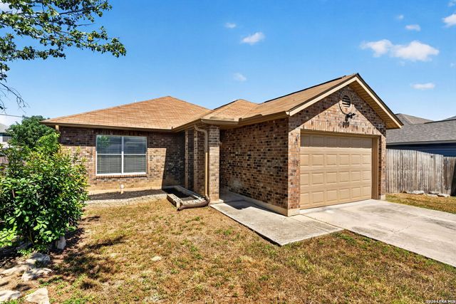 8210 LONGHORN RIDGE DR, Converse, TX 78109