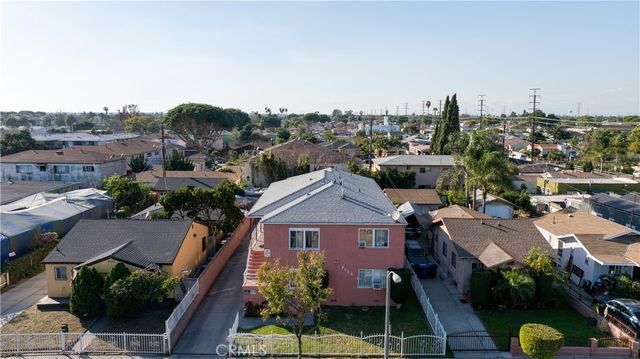 9723 San Juan, South Gate, CA 90280