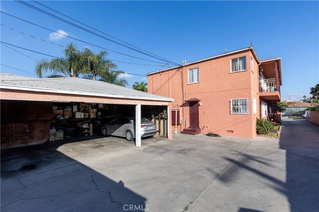 9723 San Juan, South Gate, CA 90280