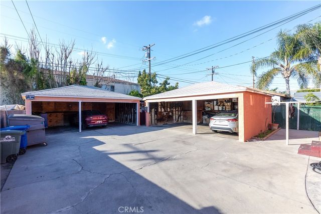 9723 San Juan, South Gate, CA 90280