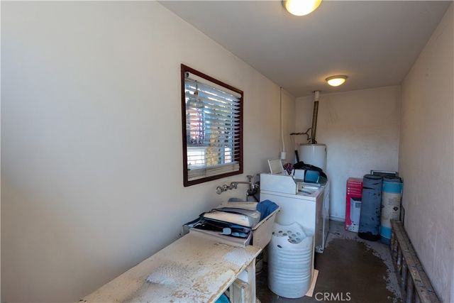 9723 San Juan, South Gate, CA 90280