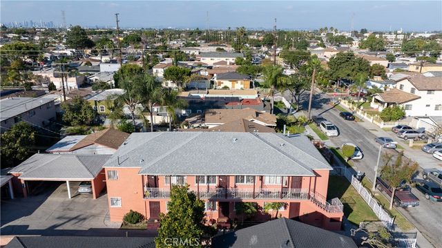 9723 San Juan, South Gate, CA 90280