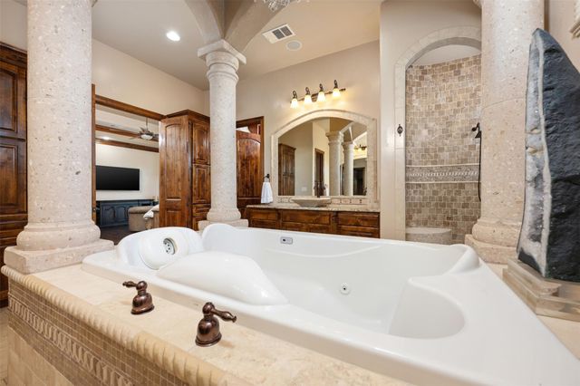 101 Hopewell CIR, Georgetown, TX 78628