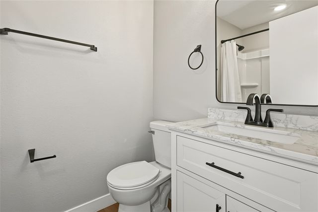 1007 Woodland Park Drive, West Des Moines, IA 50266