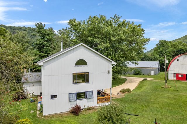 36415 Homer Valley Lane, Homer Twp, MN 55987