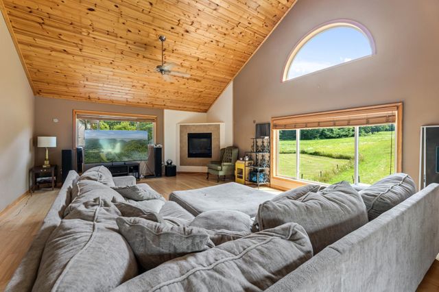 36415 Homer Valley Lane, Homer Twp, MN 55987