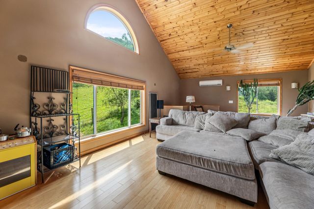 36415 Homer Valley Lane, Homer Twp, MN 55987