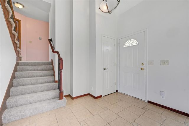 8300 W 148TH Street, Overland Park, KS 66223