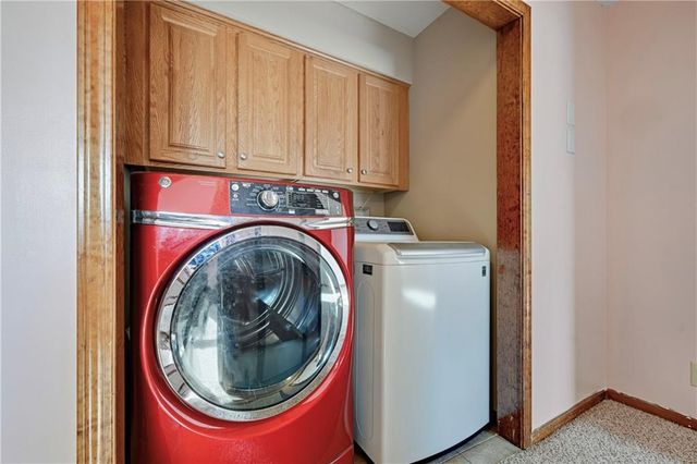 8300 W 148TH Street, Overland Park, KS 66223