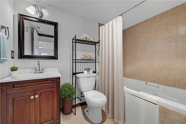 8300 W 148TH Street, Overland Park, KS 66223