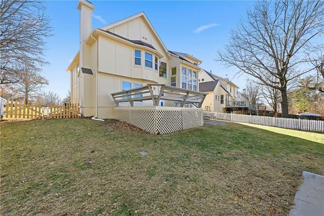 8300 W 148TH Street, Overland Park, KS 66223
