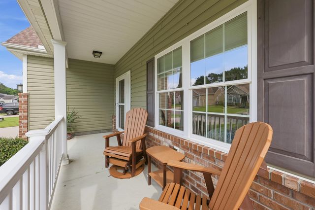 523 Trafalgar Ct., Conway, SC 29526
