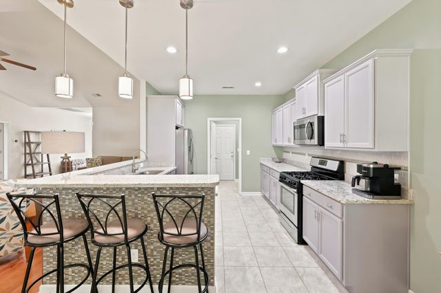 523 Trafalgar Ct., Conway, SC 29526