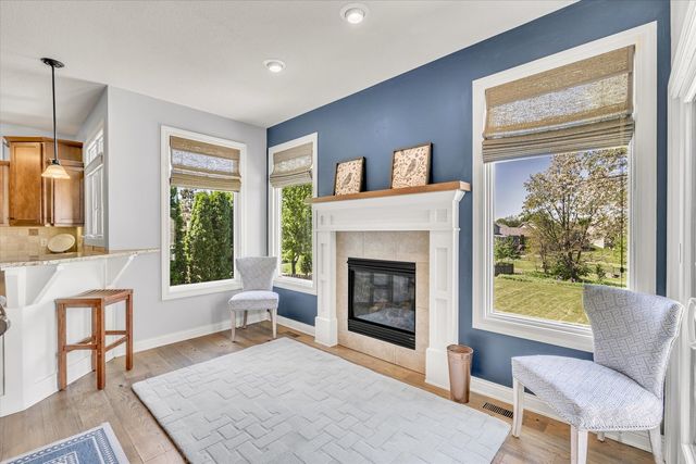 4980 Brittany Court, Bettendorf, IA 52722